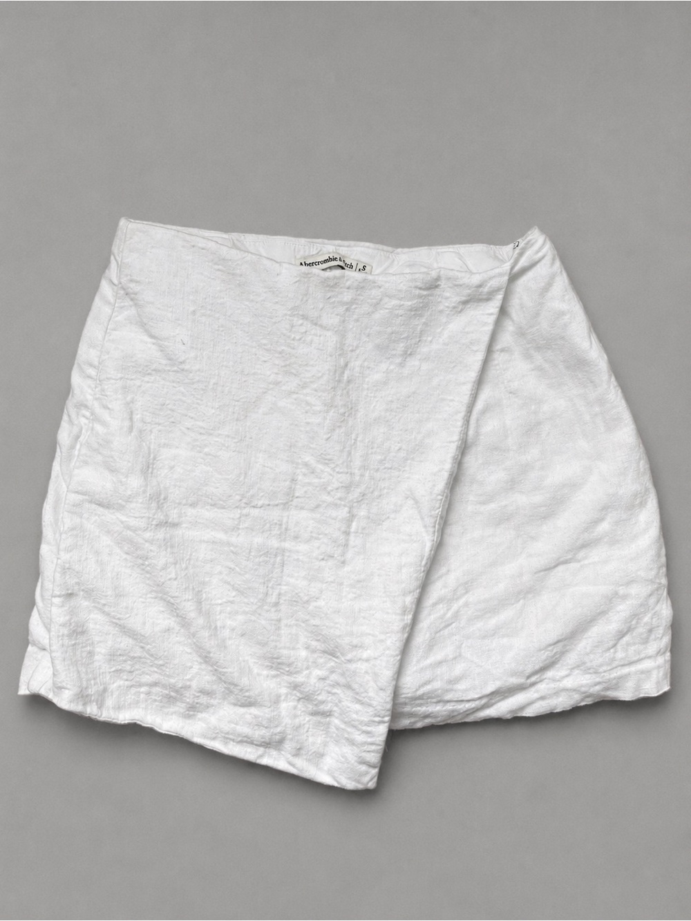 Abercrombie & Fitch White Linen Wrap Mini Skirt
